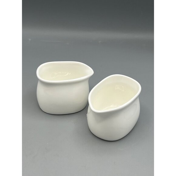 2 Varick Alpha Ceram Creamers Pourers White Porcelain Primitive Cottage Elegant - Picture 1 of 7